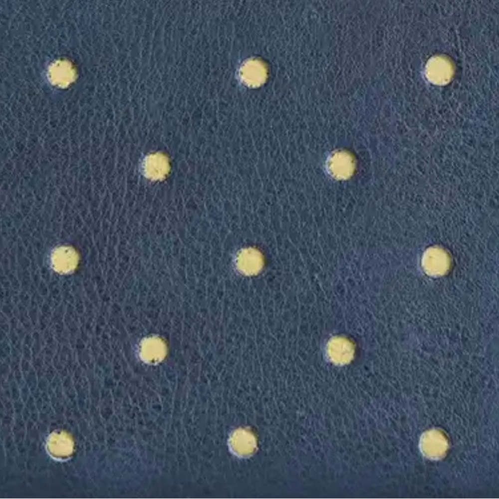 Union Code Navy Genuine Leather Woman’s Wallet - image 4